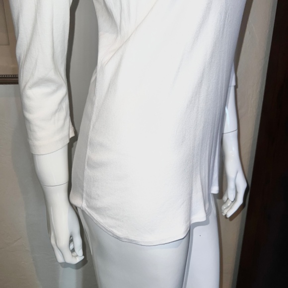 Three Dots Soft Cotton White Collared V-Neck Pullover Top - Medium - Picture 4 of 7